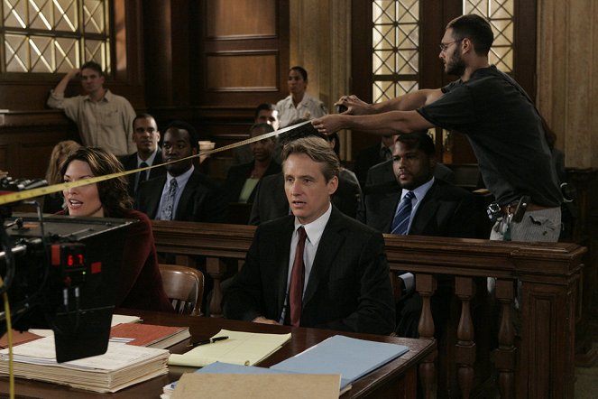 Law & Order - Making of - Alana De La Garza, Linus Roache, Anthony Anderson
