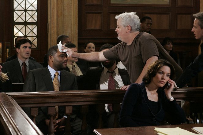 Law & Order - Making of - Anthony Anderson, Alana De La Garza