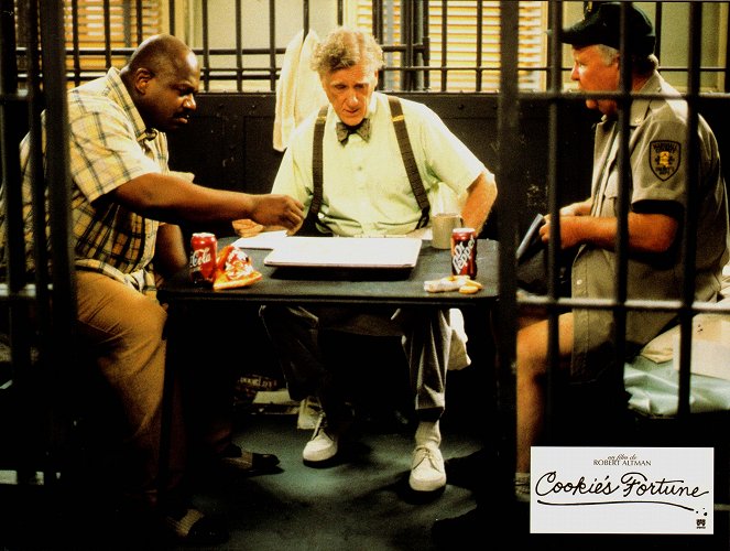 Kto zabił ciotkę Cookie? - Lobby karty - Charles S. Dutton, Donald Moffat, Ned Beatty