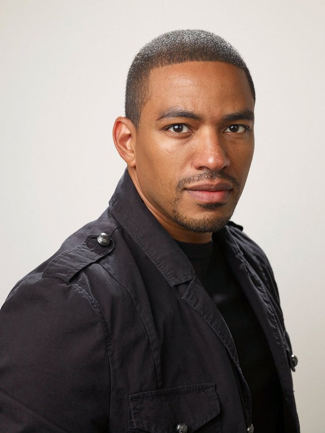 The Mysteries of Laura - Promo - Laz Alonso