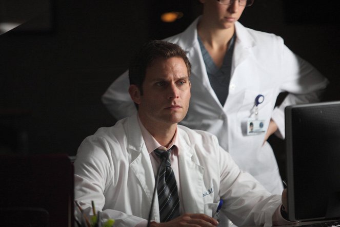 Do No Harm - De la película - Steven Pasquale