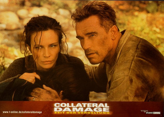 Collateral Damage - Lobbykaarten - Francesca Neri, Arnold Schwarzenegger