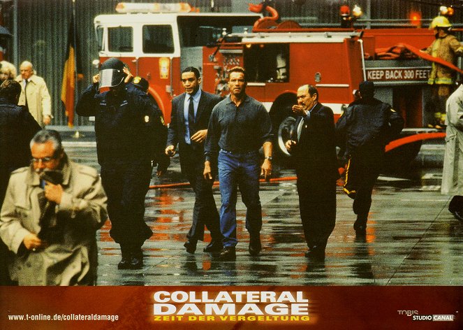 Collateral Damage - Lobby Cards - Arnold Schwarzenegger