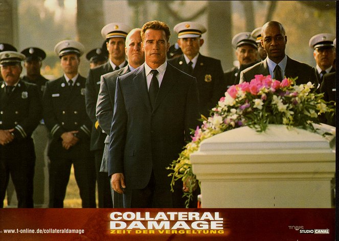Collateral Damage - Zeit der Vergeltung - Lobbykarten - Arnold Schwarzenegger