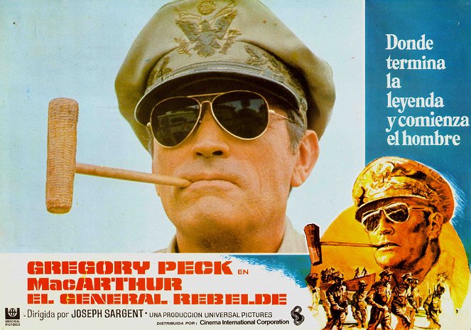 MacArthur - Held des Pazifik - Lobbykarten - Gregory Peck