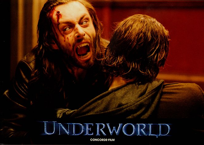 Underworld - O Submundo - Cartões lobby