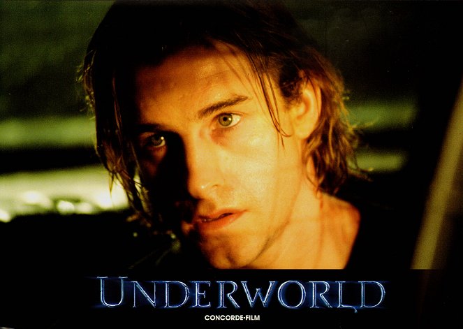 Underworld - O Submundo - Cartões lobby