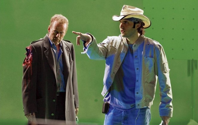 Sin City - Forgatási fotók - Bruce Willis, Robert Rodriguez