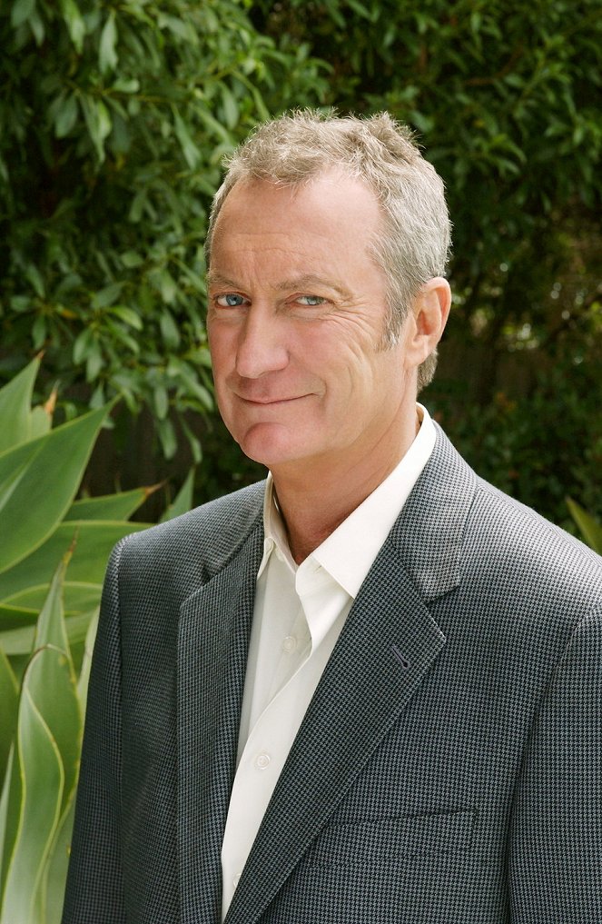 Revenge of the Middle-Aged Woman - Promoción - Bryan Brown