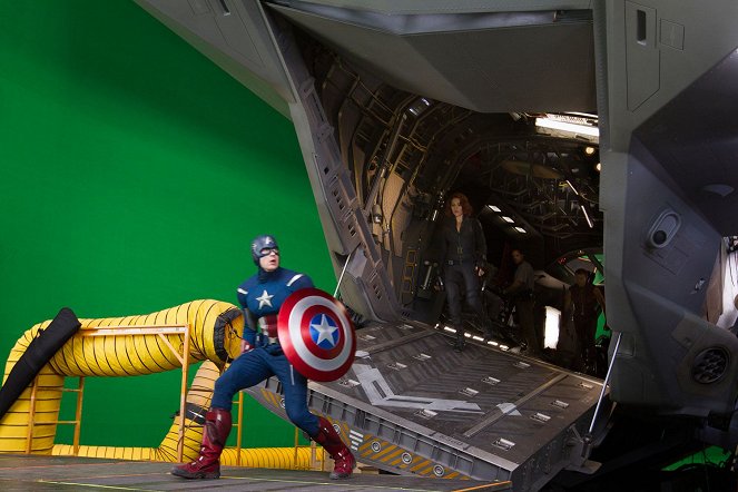 Avengers: Pomstitelia - Z nakrúcania - Chris Evans, Scarlett Johansson
