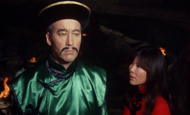 El castillo de Fu-Manchu - De la película - Christopher Lee, Tsai Chin