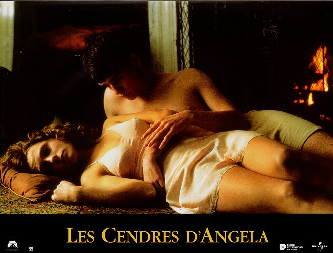Las cenizas de Ángela - Fotocromos - Kerry Condon, Michael Legge