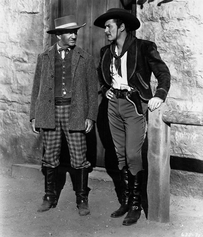 San Antonio - Photos - John Litel, Errol Flynn