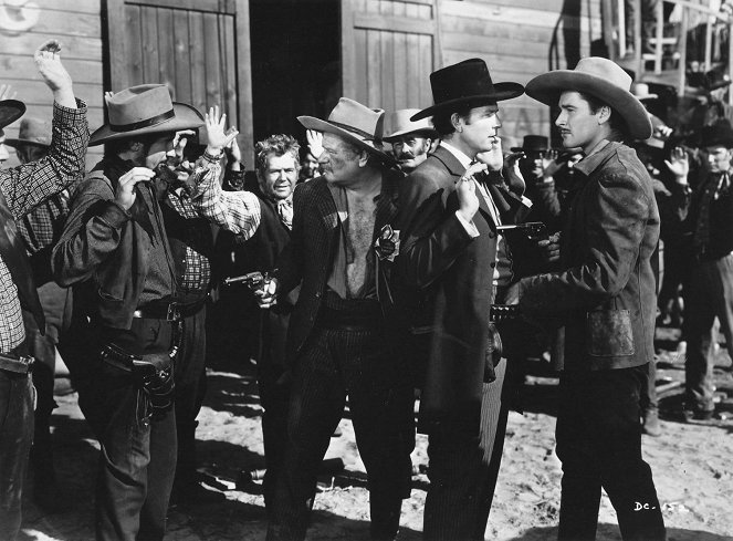 Dodge, ciudad sin ley - De la película - Victor Jory, Alan Hale, Bruce Cabot, Errol Flynn