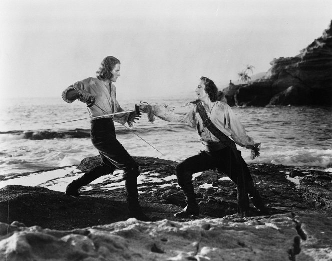 Unter Piratenflagge - Filmfotos - Errol Flynn, Basil Rathbone