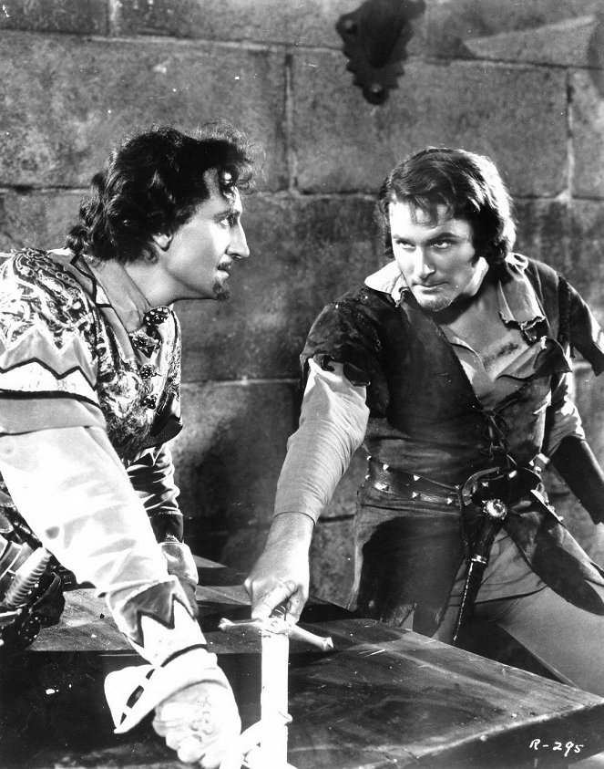 Robin Hood kalandjai - Filmfotók - Basil Rathbone, Errol Flynn