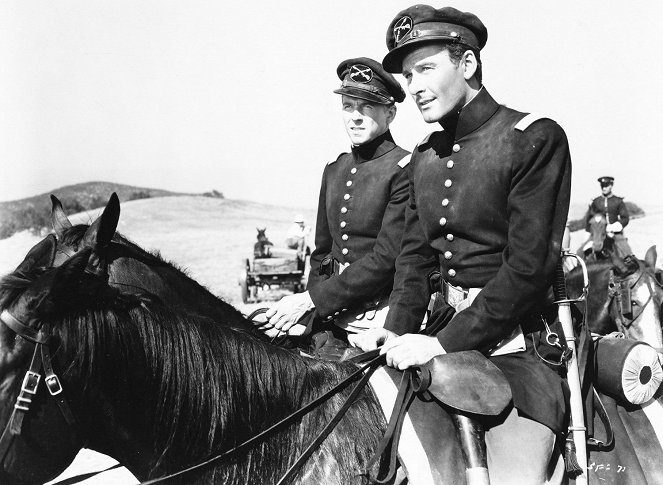 Út Santa Fébe - Filmfotók - Ronald Reagan, Errol Flynn