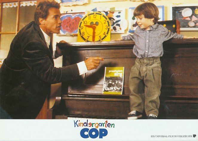 Kindergarten Cop - Lobby Cards - Arnold Schwarzenegger