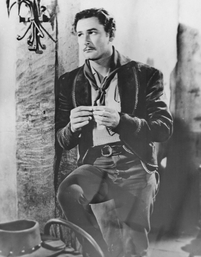 San Antonio - Photos - Errol Flynn