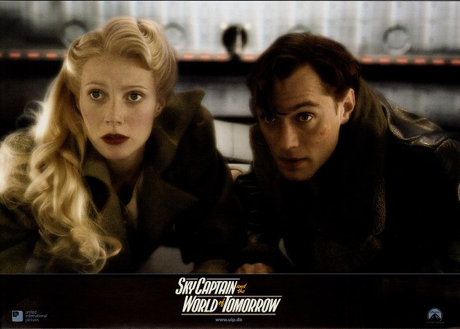 Sky Captain and the World of Tomorrow - Lobby Cards - Gwyneth Paltrow, Jude Law