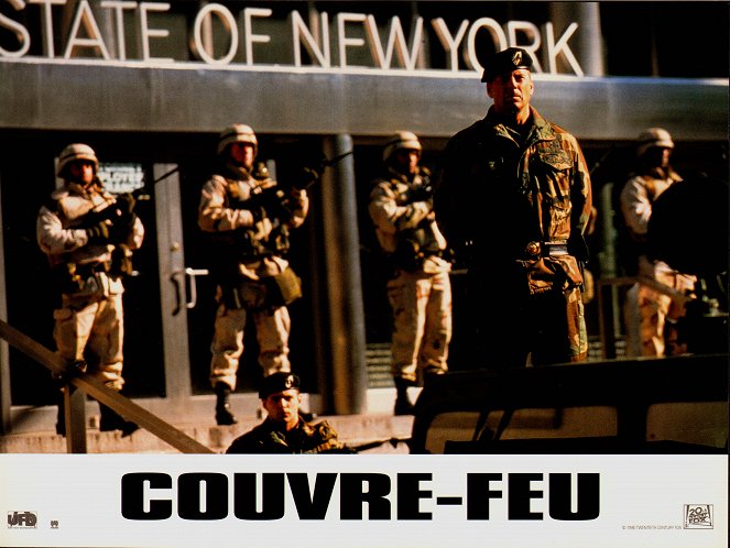 Couvre-feu - Cartes de lobby - Bruce Willis