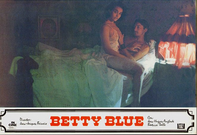 Betty Blue 37º,2 de Manhã - Cartões lobby