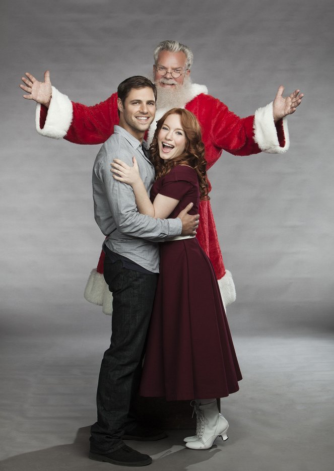 Annie Claus is Coming to Town - Promoción - Sam Page, Peter Jason, Maria Thayer