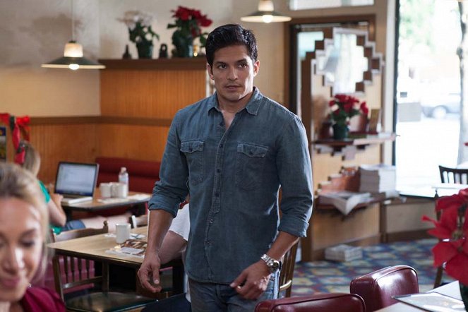 Christmas Belle - Van film - Nicholas Gonzalez