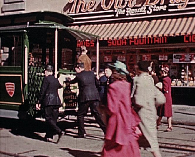 The Thirties in Colour - Film