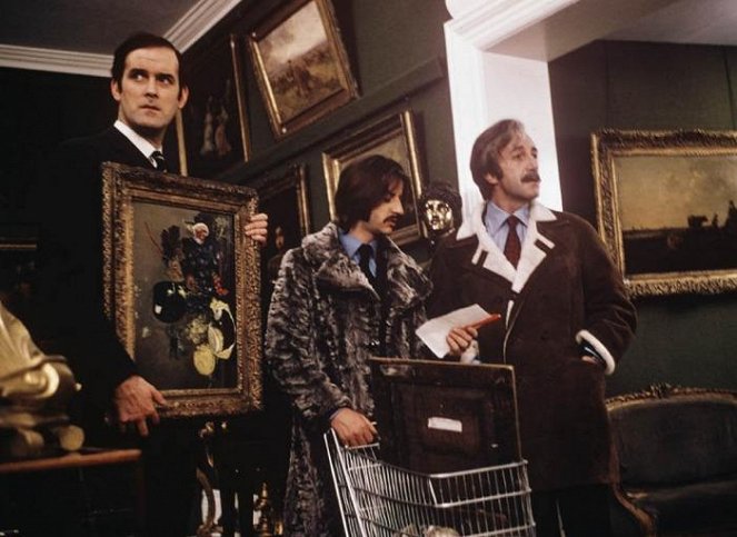 Si quieres ser millonario no malgastes el tiempo trabajando - De la película - John Cleese, Ringo Starr, Peter Sellers