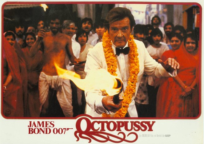 Octopussy - Lobby Cards - Roger Moore