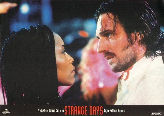 Strange Days - Lobbykaarten - Angela Bassett, Ralph Fiennes