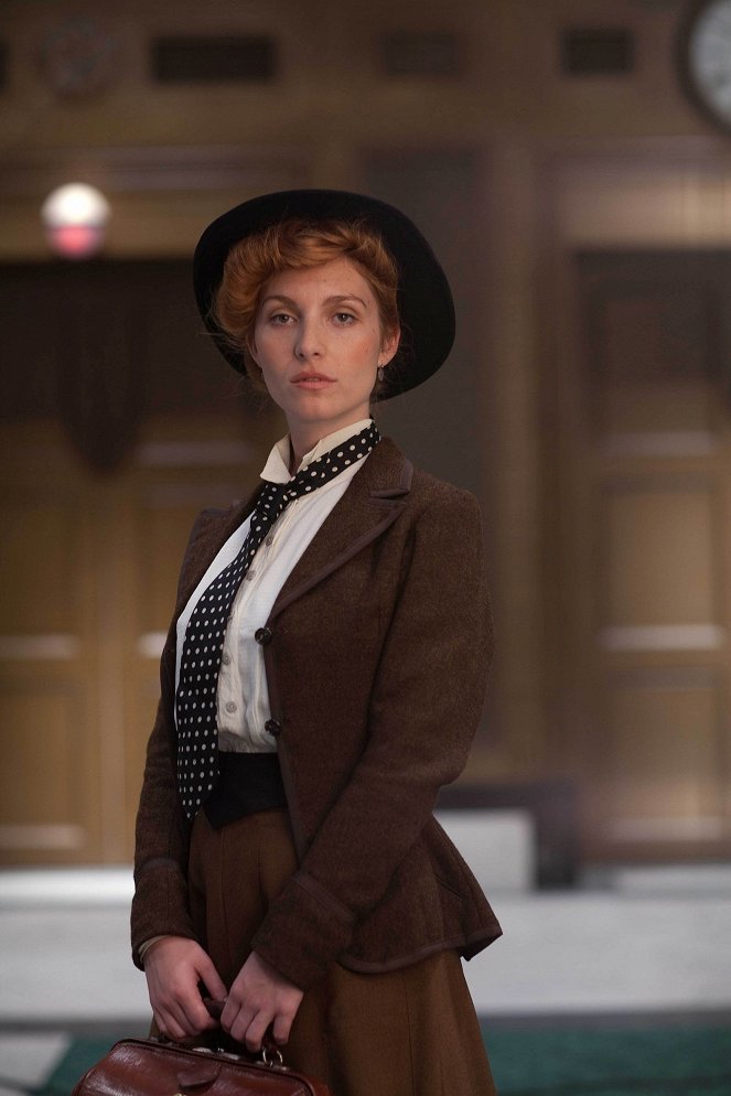 Mr. Selfridge - Episode 3 - Filmfotók - Joséphine de La Baume