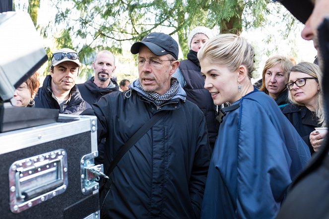 Hector and the Search for Happiness - Tournage - Peter Chelsom, Rosamund Pike