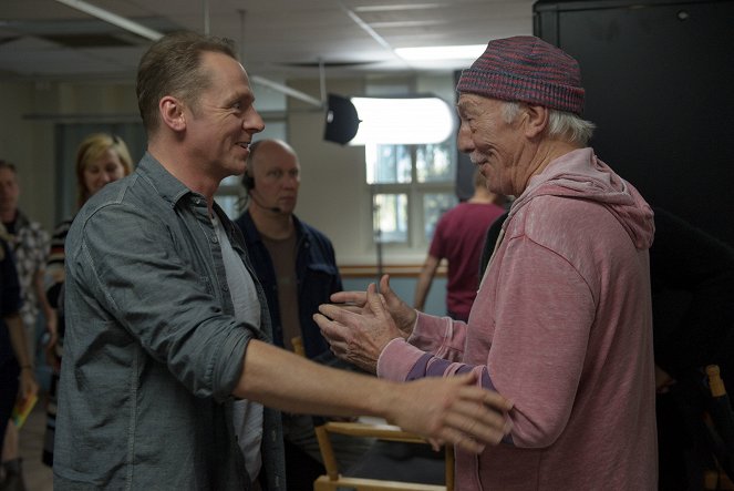 Hector and the Search for Happiness - Making of - Simon Pegg, Christopher Plummer