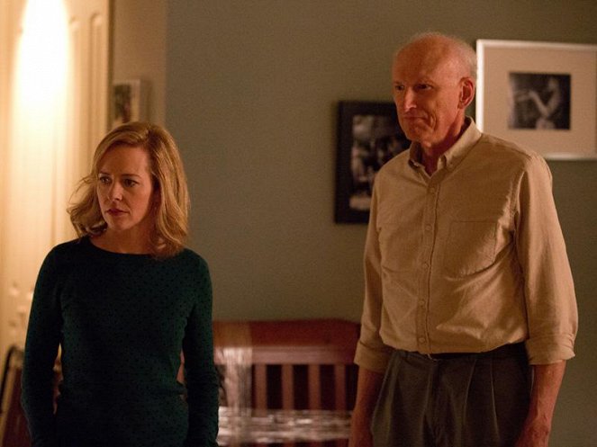 Homeland - The Star - Photos - Amy Hargreaves, James Rebhorn