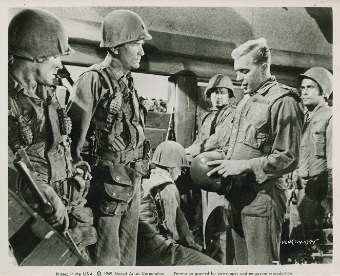 Pork Chop Hill - Lobby Cards