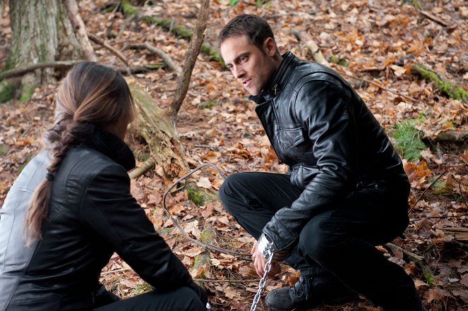 XIII: The Series - Hunting Party - Photos - Stuart Townsend