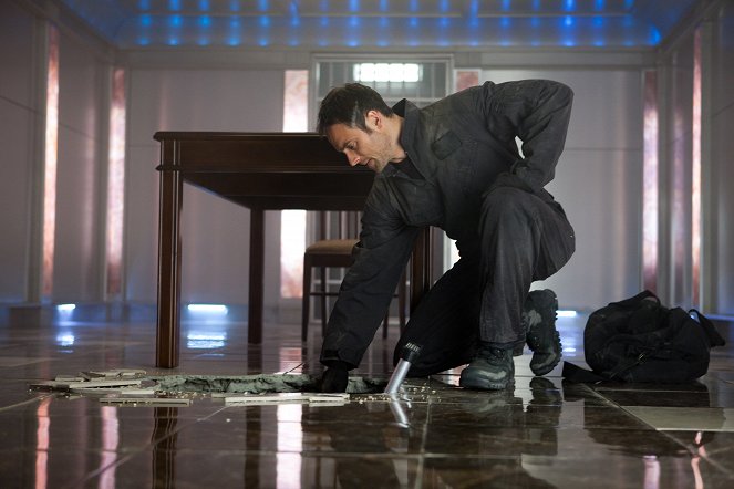 XIII: The Series - Season 1 - The Bank Job - Filmfotos - Stuart Townsend