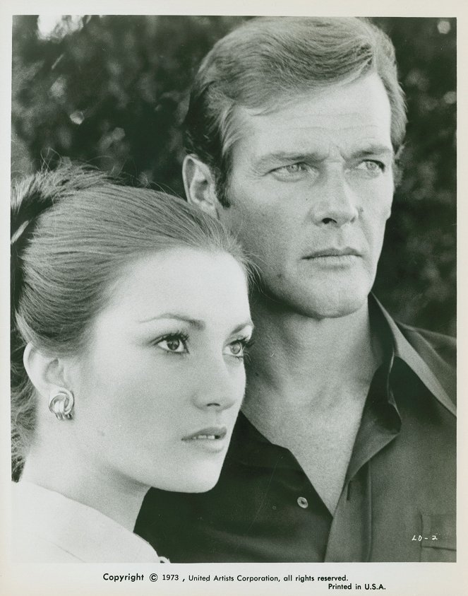 Live and Let Die - Lobby Cards - Jane Seymour, Roger Moore