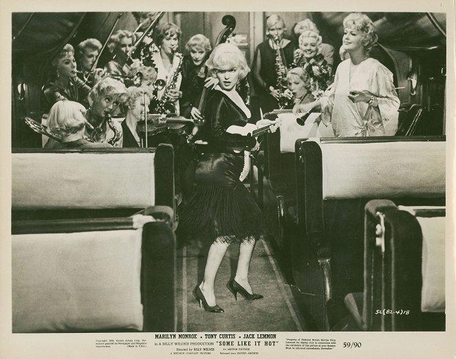 Con faldas y a lo loco - Fotocromos - Marilyn Monroe, Joan Shawlee