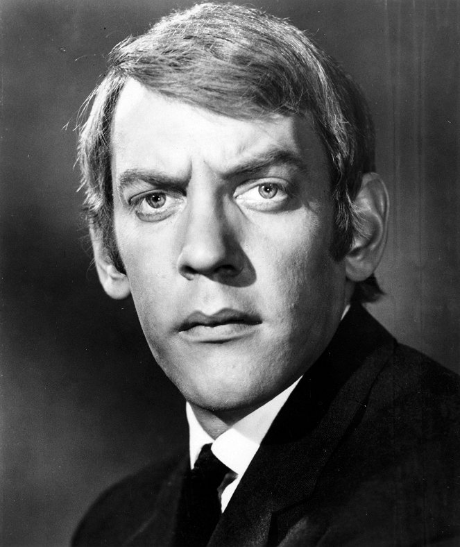 Dr. Terror's House of Horrors - Promo - Donald Sutherland