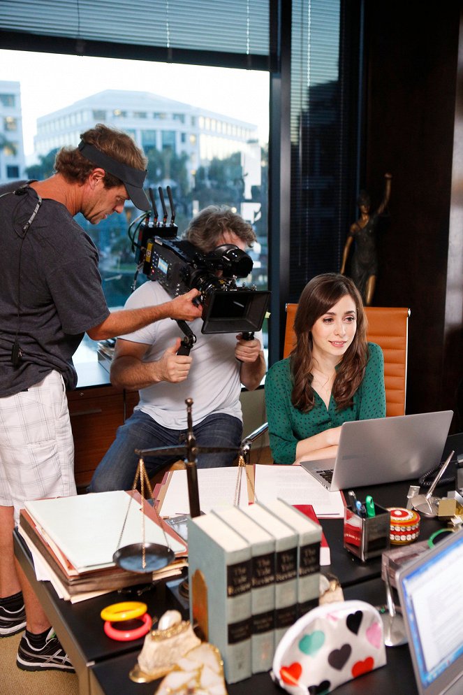 A to Z - A Is for Acquaintances - Making of - Cristin Milioti