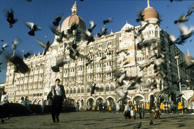 Intialainen yösoitto - Kuvat elokuvasta - Jean-Hugues Anglade