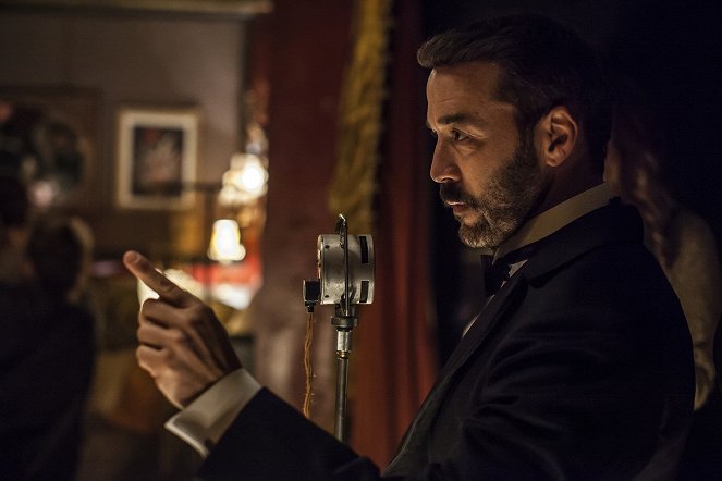 Pan Selfridge - Epizoda 2 - Z filmu - Jeremy Piven