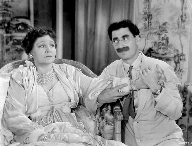 Una tarde en el circo - De la película - Margaret Dumont, Groucho Marx