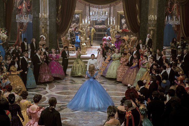 Cinderella – Tuhkimon tarina - Kuvat elokuvasta - Richard Madden