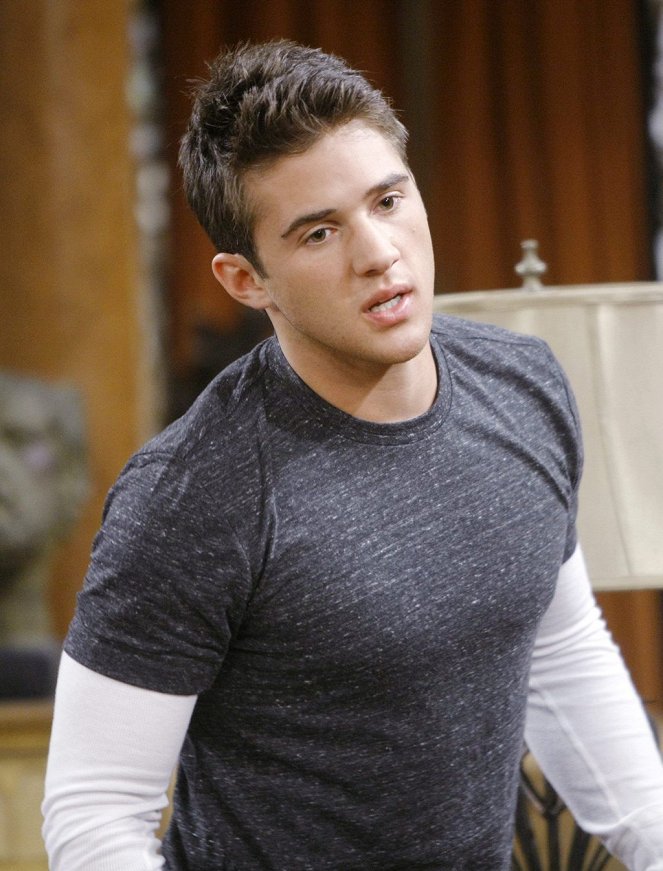 Days of Our Lives - Photos - Casey Moss