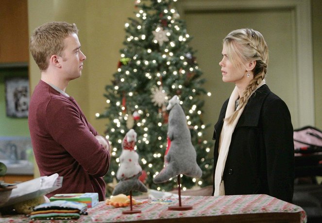 Days of Our Lives - Photos - Chandler Massey, Alison Sweeney