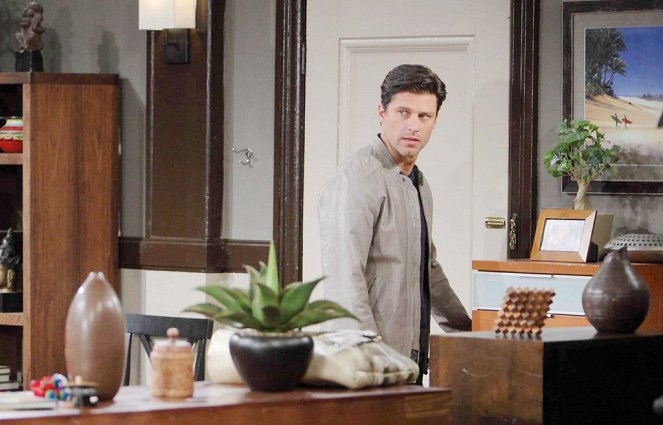 Days of Our Lives - Photos - Greg Vaughan